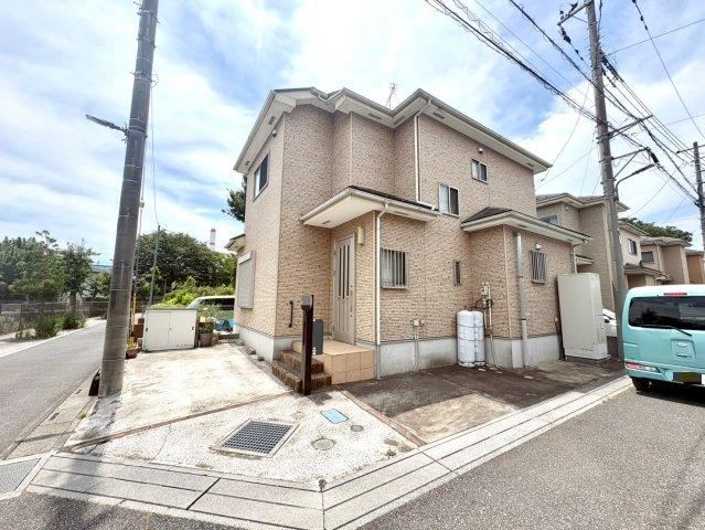 4LDK house in Soka, Saitama - Photo 1
