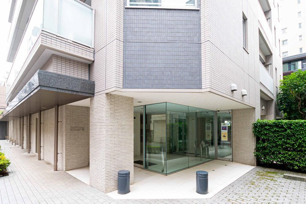 1LDK apartment in Bunkyo Ward, Tokyo - Photo 1
