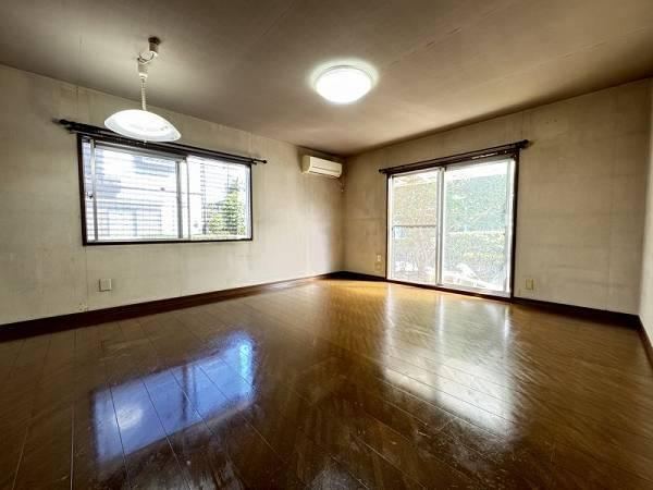 4LDK house in Hanamigawa Ward, Chiba - Photo 1