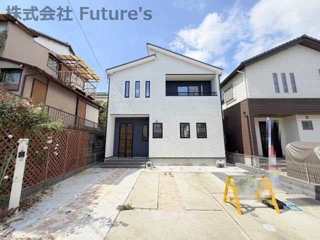 4LDK+S house in Misato, Saitama - Photo 1