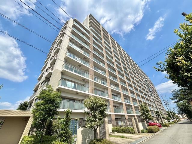 3LDK apartment in Fujimino, Saitama - Photo 1
