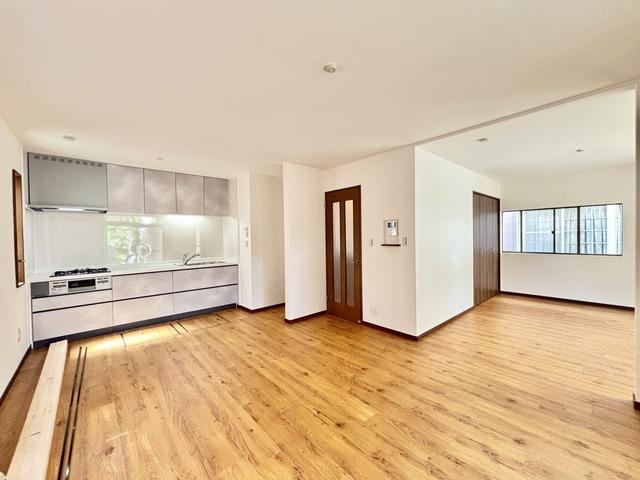 3LDK house in Niiza, Saitama - Photo 1