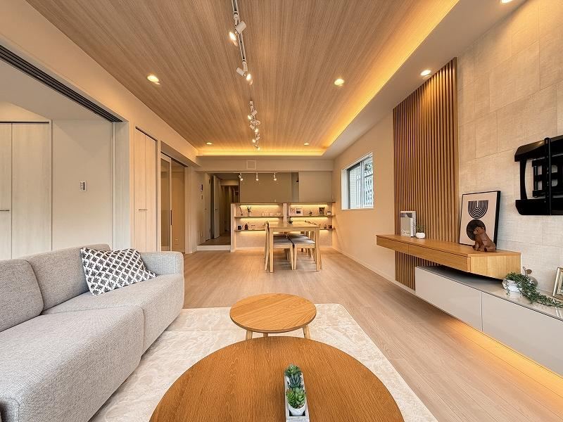 4LDK apartment in Nerima Ward, Tokyo - Photo 1