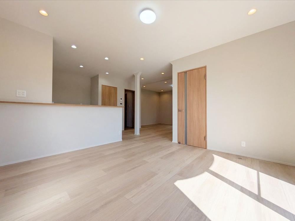 3LDK house in Takarazuka, Hyogo - Photo 1