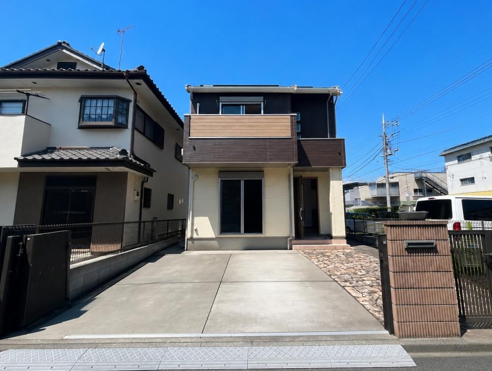 4LDK house in Musashimurayama, Tokyo - Photo 1