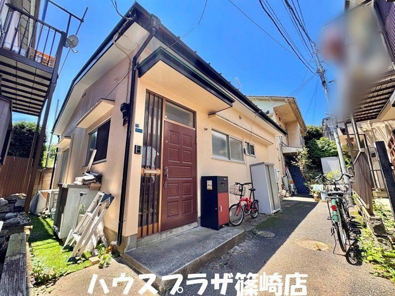 2LDK house in Katsushika Ward, Tokyo - Photo 1