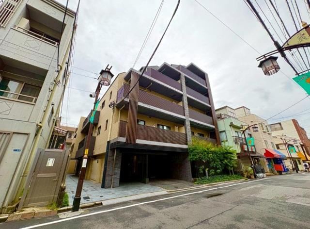 2LDK apartment in Taito Ward, Tokyo - Photo 1