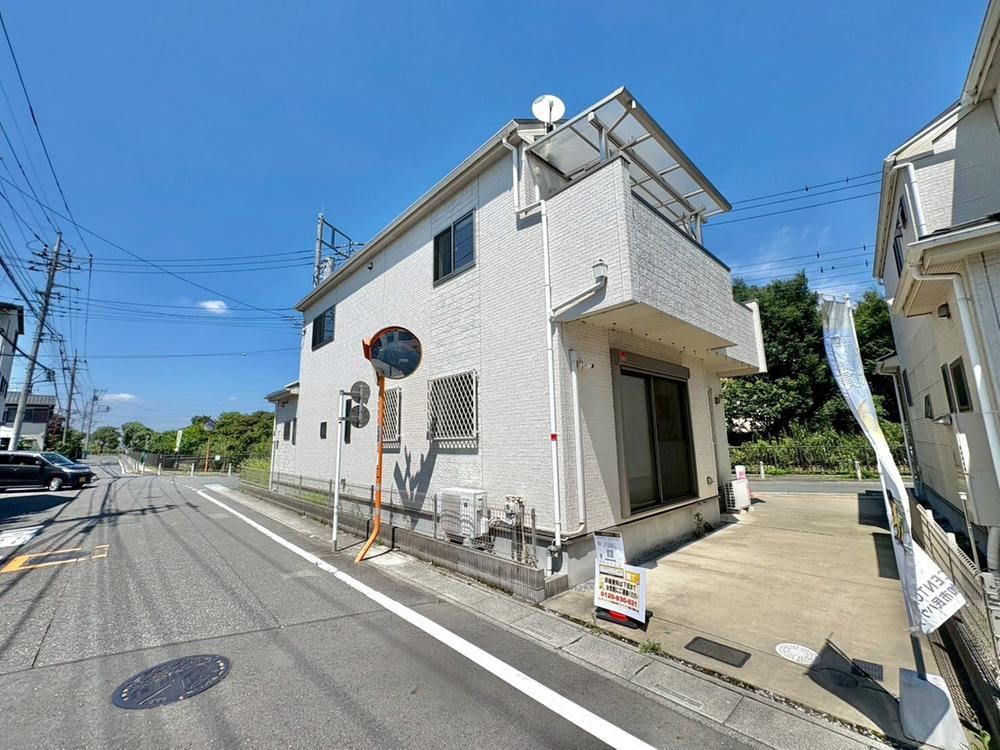 4LDK house in Soka, Saitama - Photo 1