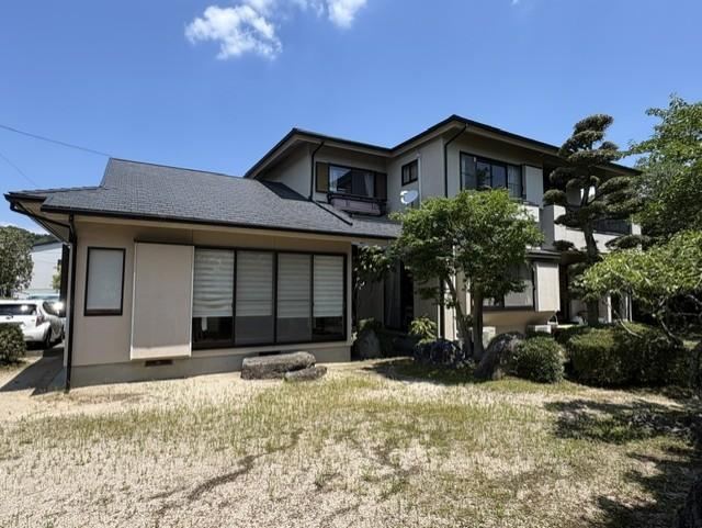 6LDK house in Chikushino, Fukuoka - Photo 1