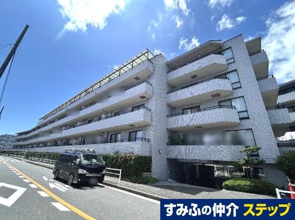 3LDK apartment in Kanazawa Ward, Yokohama, Kanagawa - Photo 1