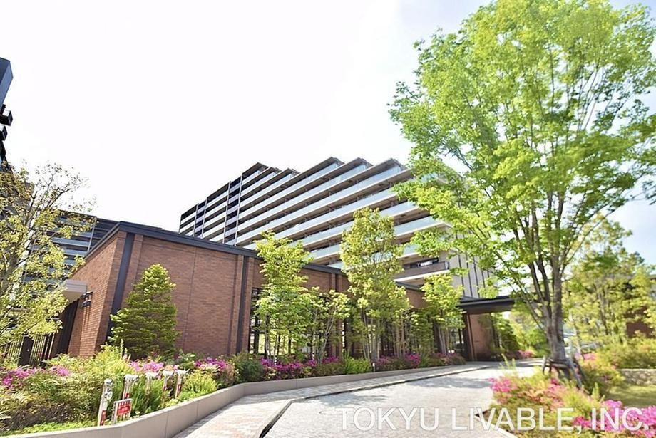 3LDK apartment in Yamato, Kanagawa - Photo 1