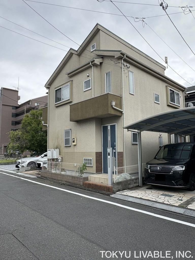 4LDK house in Toda, Saitama - Photo 1