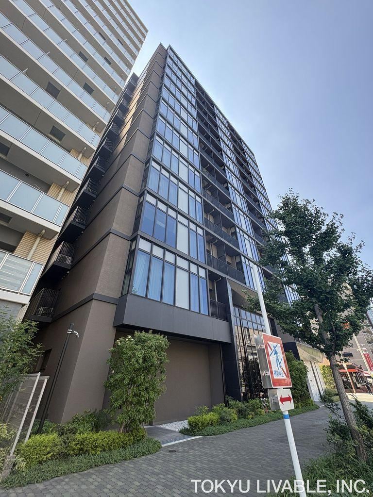 studio apartment in Nishi Ward, Osaka - Photo 1