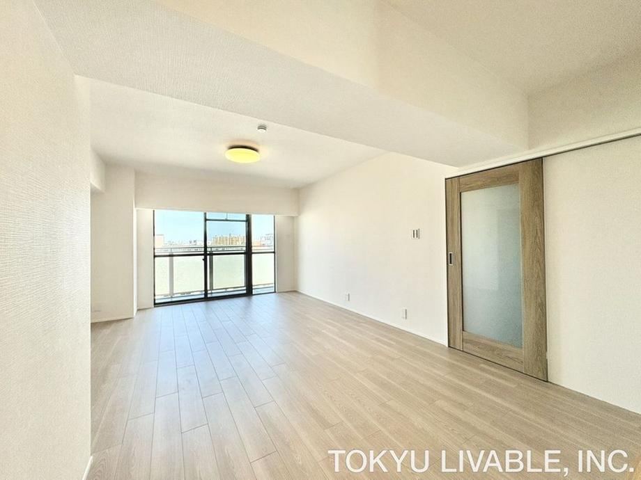 4LDK apartment in Higashinada Ward, Kobe, Hyogo - Photo 1