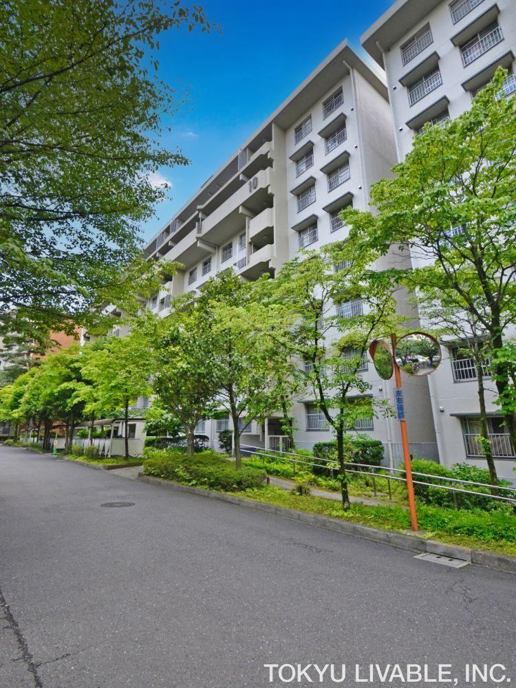 3LDK apartment in Nishitokyo, Tokyo - Photo 1
