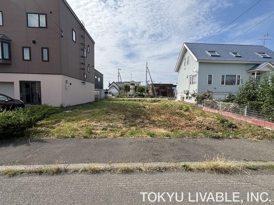 231 m² land in Teine Ward, Sapporo, Hokkaido - Photo 1