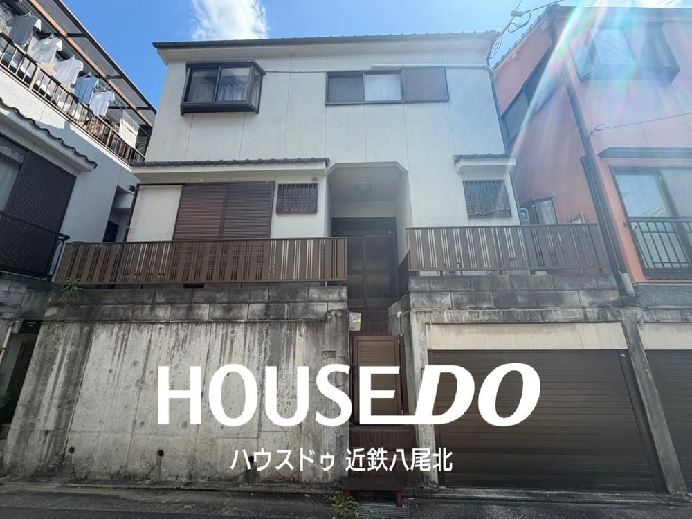 4LDK house in Yao, Osaka - Photo 1