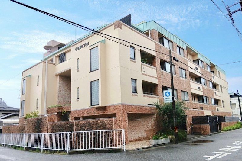 2LDK apartment in Amagasaki, Hyogo - Photo 1