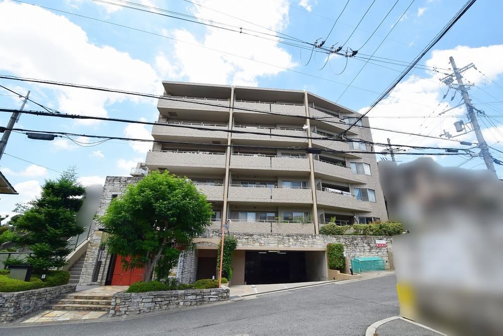 4LDK apartment in Nara, Nara - Photo 1