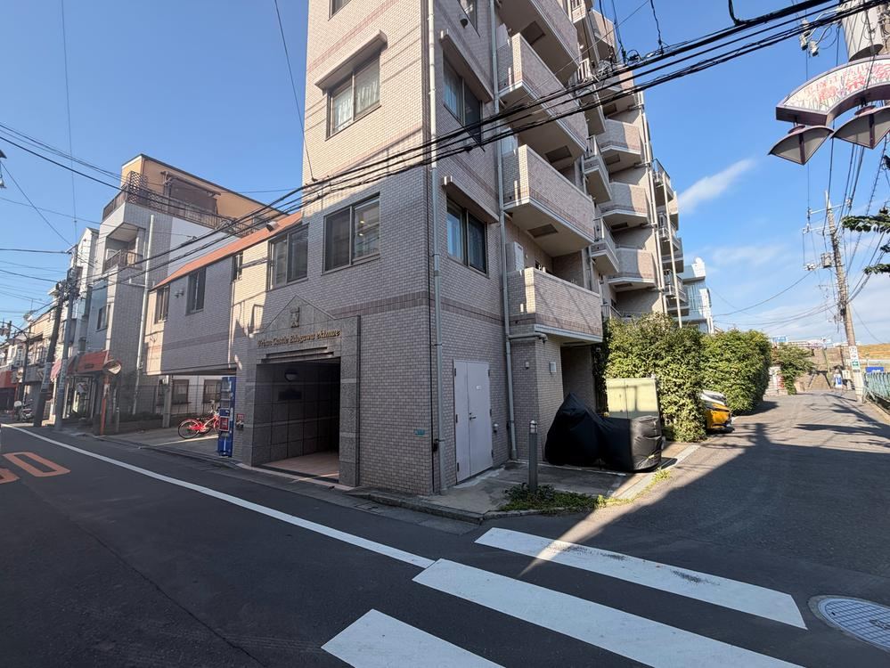 3LDK apartment in Edogawa Ward, Tokyo - Photo 1