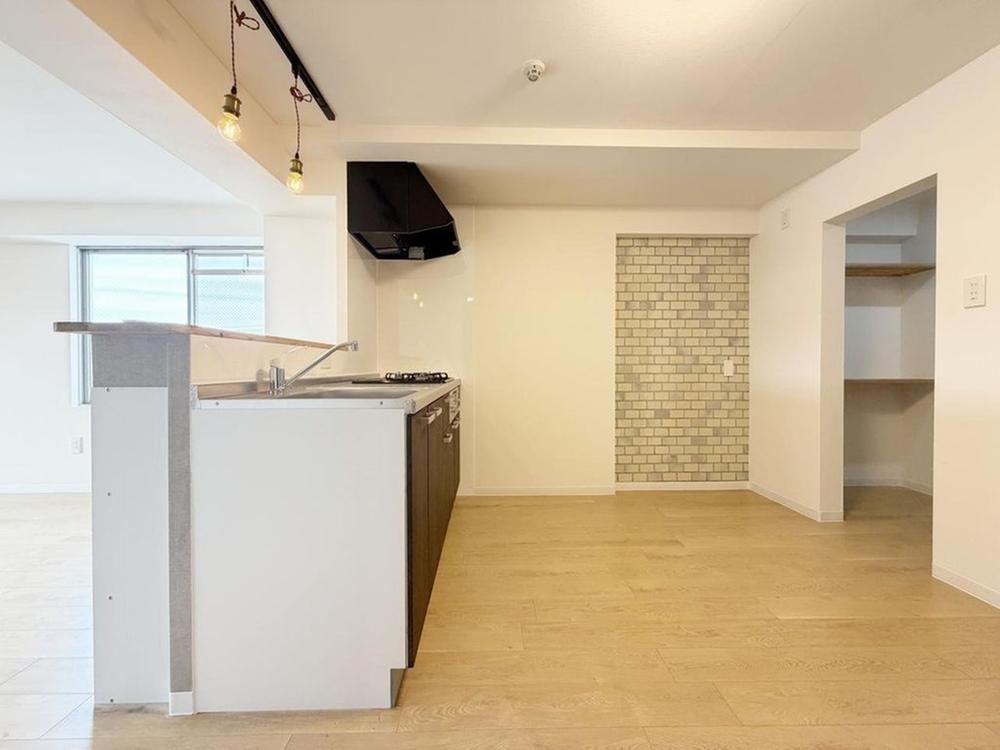 2LDK+S apartment in Aoba Ward, Sendai, Miyagi - Photo 1