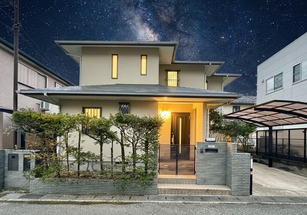 4LDK house in Yotsukaido, Chiba - Photo 1