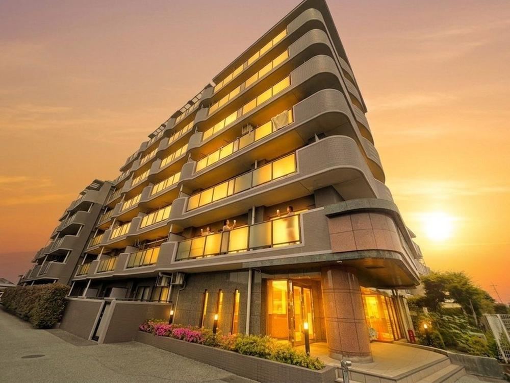 3LDK apartment in Yotsukaido, Chiba - Photo 1