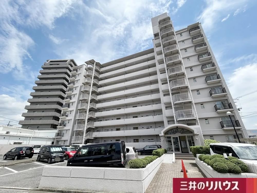 3LDK apartment in Minami Ward, Hiroshima - Photo 1