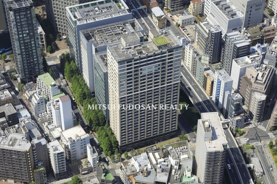 2LDK apartment in Chiyoda Ward, Tokyo - Photo 1