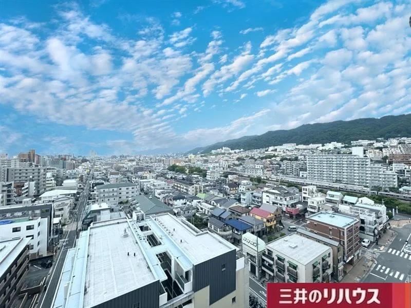 3LDK apartment in Higashinada Ward, Kobe, Hyogo - Photo 1