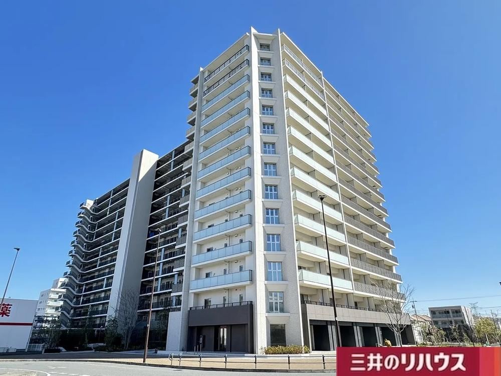 3LDK apartment in Kashiwa, Chiba - Photo 1