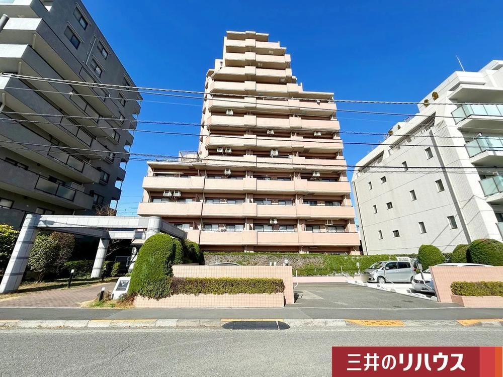 3LDK apartment in Hachioji, Tokyo - Photo 1
