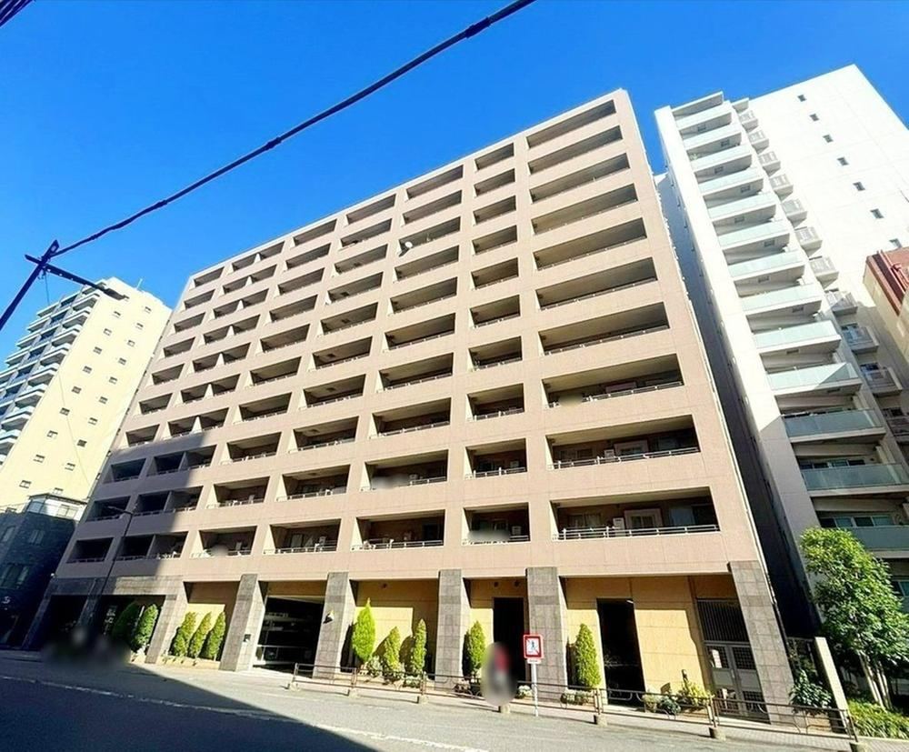 2LDK+S apartment in Taito Ward, Tokyo - Photo 1
