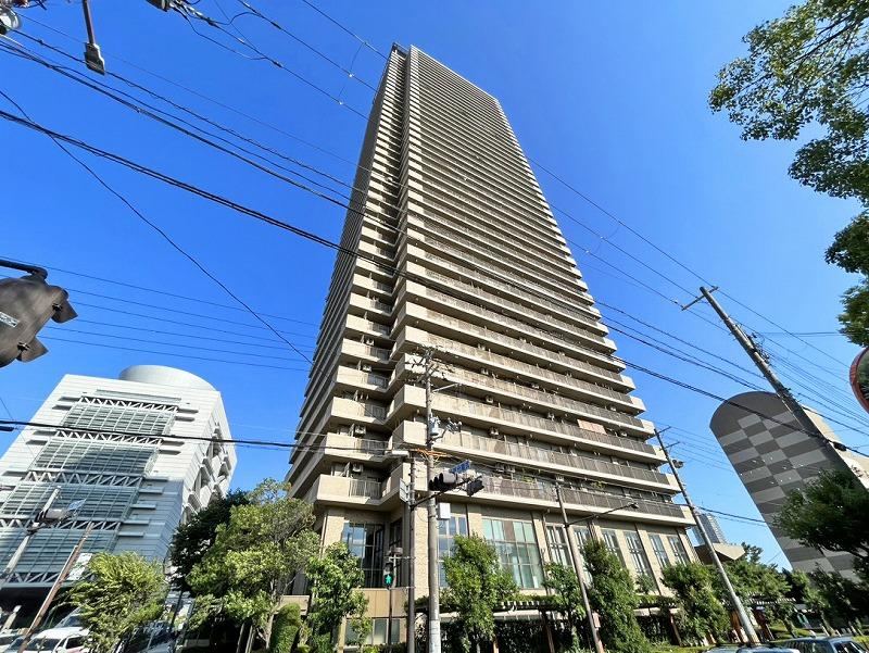 3LDK apartment in Fukushima Ward, Osaka - Photo 1