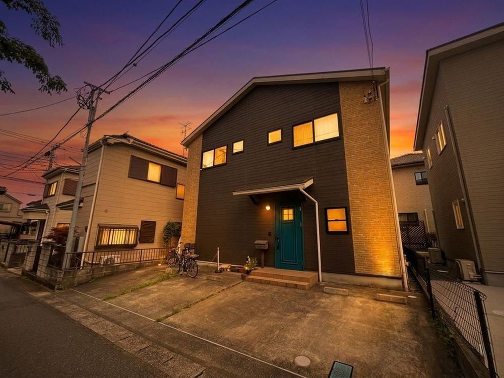 5LDK house in Yotsukaido, Chiba - Photo 1
