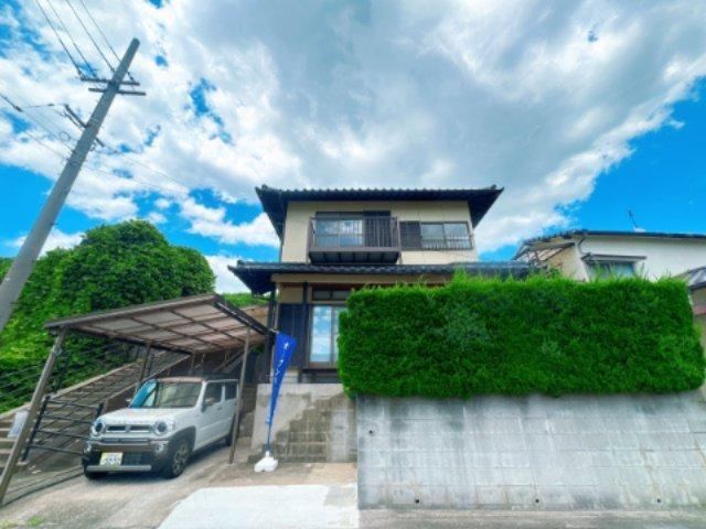 4LDK house in Sue, Kasuya District, Fukuoka - Photo 1