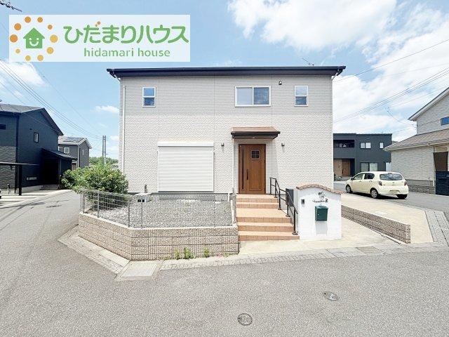 4LDK house in Ushiku, Ibaraki - Photo 1