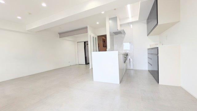 2LDK+S apartment in Taihaku Ward, Sendai, Miyagi - Photo 1