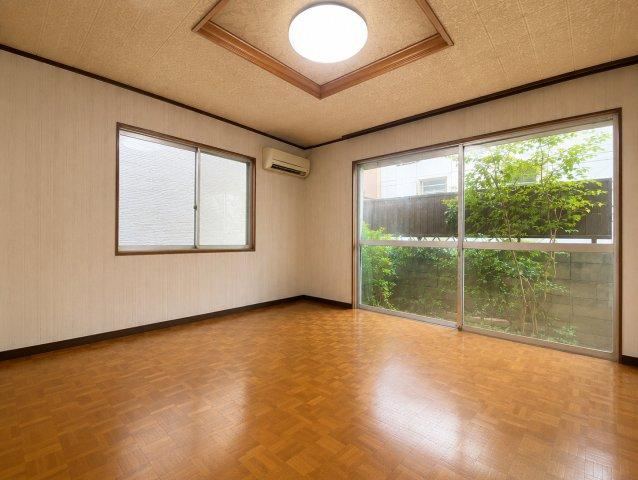 4DK+S house in Kadoma, Osaka - Photo 1