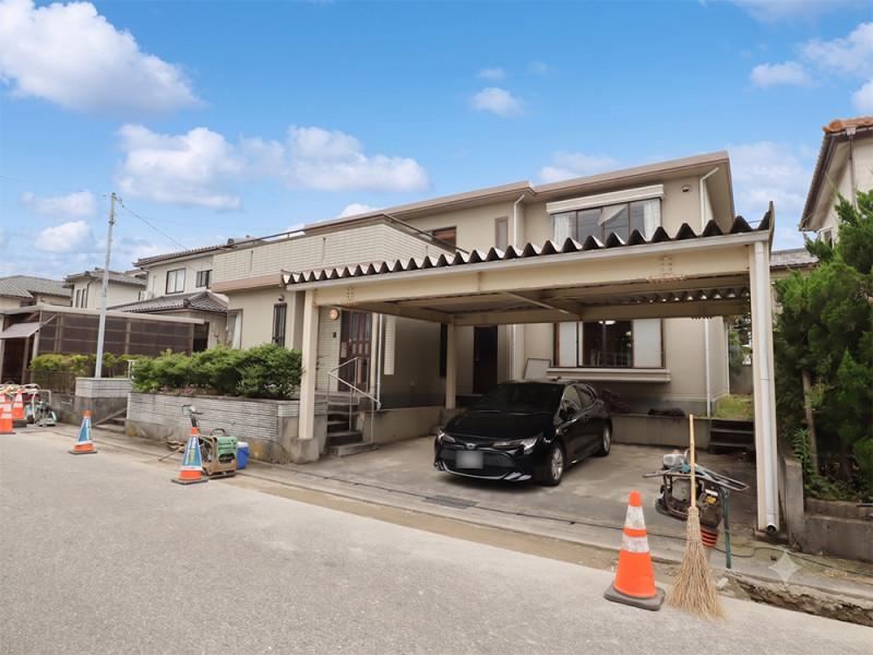 6LDK house in Toyama, Toyama - Photo 1