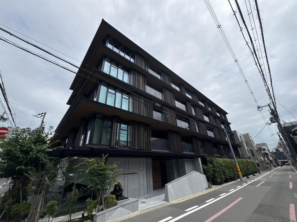 2LDK apartment in Nakagyo Ward, Kyoto - Photo 1