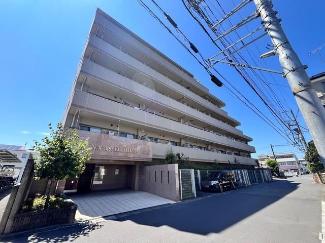 3LDK apartment in Kodaira, Tokyo - Photo 1