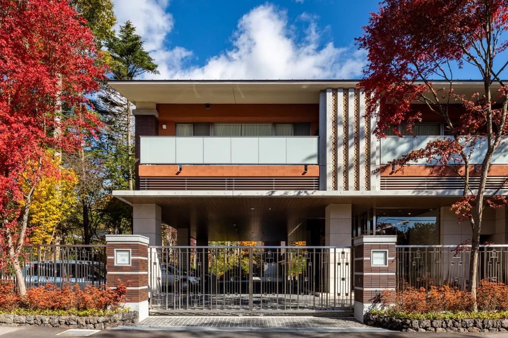 2LDK apartment in Karuizawa, Kitasaku District, Nagano - Photo 1
