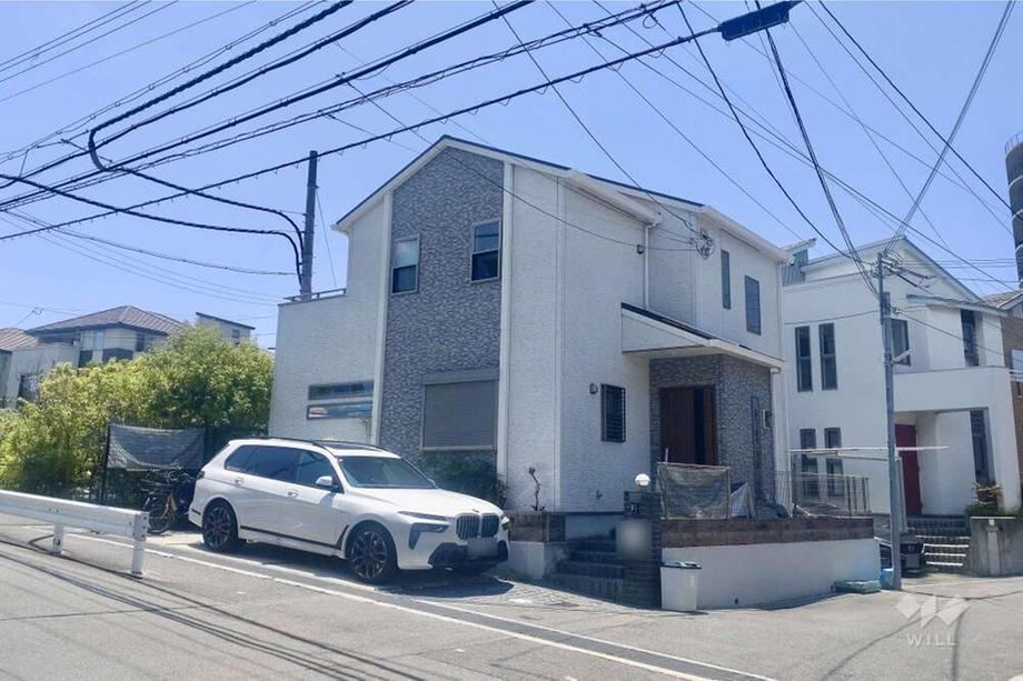 4LDK house in Suita, Osaka - Photo 1