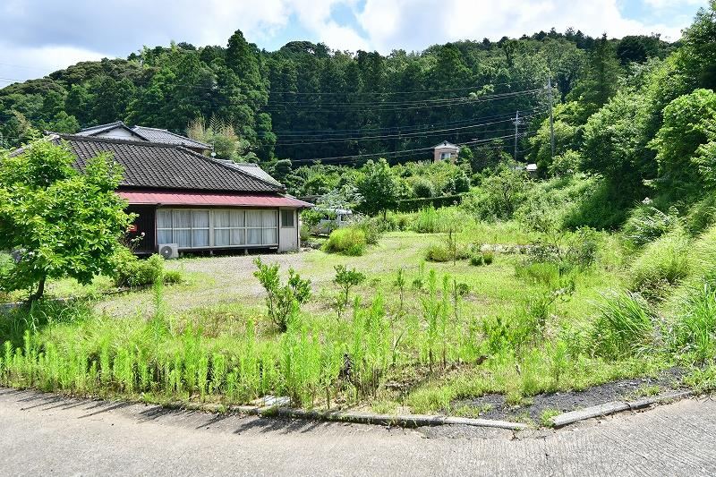 932 m² land in Kimitsu, Chiba - Photo 1