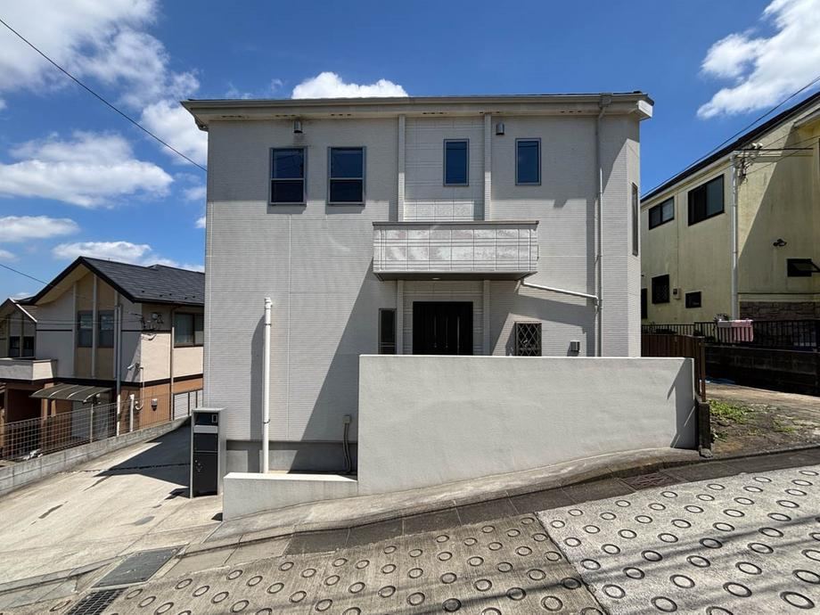 4LDK house in Asahi Ward, Yokohama, Kanagawa - Photo 1