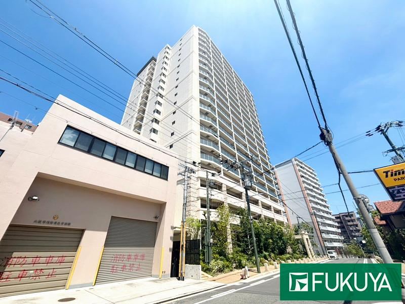 3LDK apartment in Tennoji Ward, Osaka - Photo 1