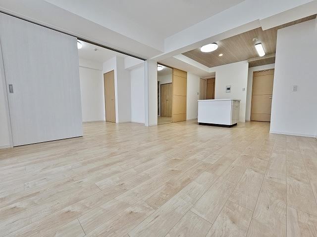 3LDK apartment in Kawaguchi, Saitama - Photo 1