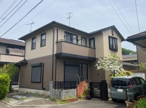 4LDK house in Matsuyama, Ehime - Photo 1