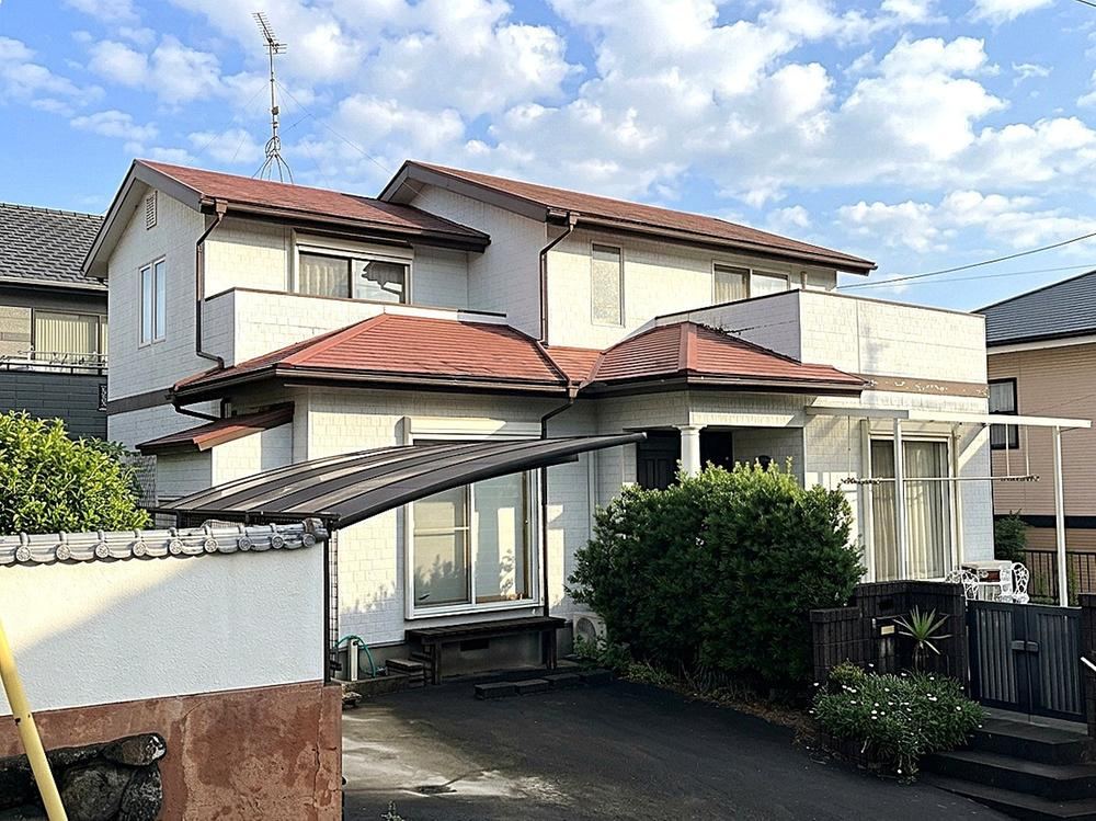 4LDK house in Chikushino, Fukuoka - Photo 1